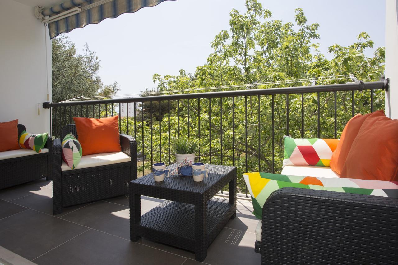 City Getaway - Apartment Ileora Split Exterior photo