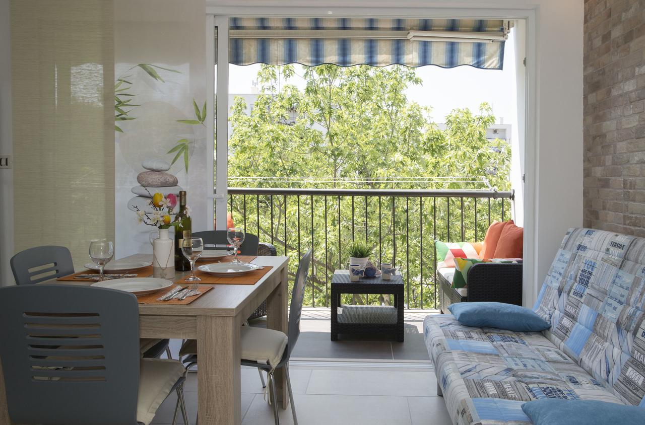 City Getaway - Apartment Ileora Split Exterior photo