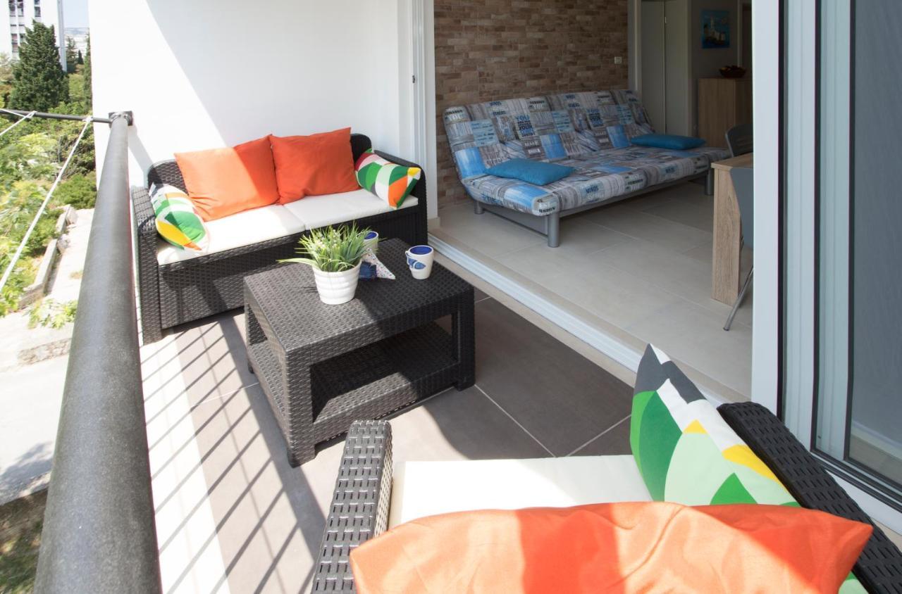 City Getaway - Apartment Ileora Split Exterior photo